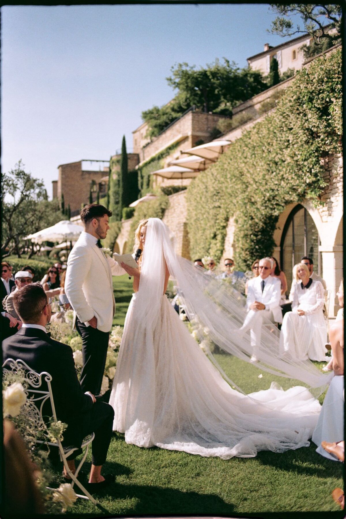 airelles gordes wedding