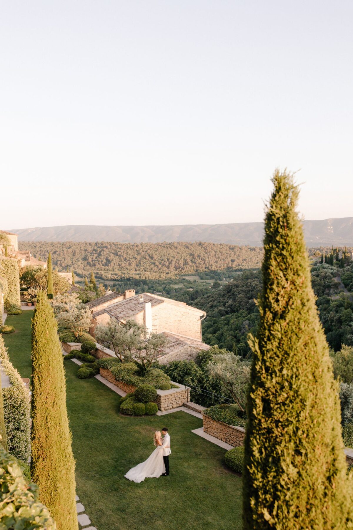 airelles gordes wedding